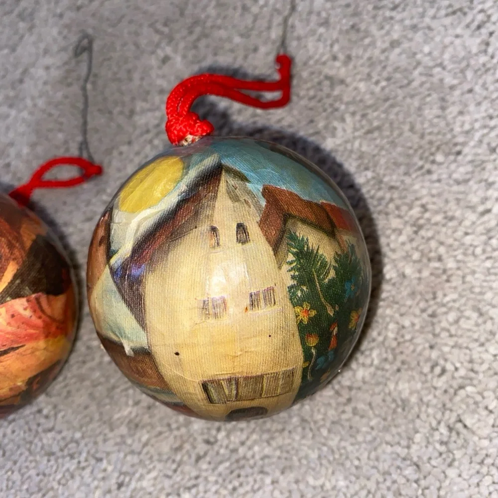 Vintage Decoupage Paper Mache Christmas Ornaments Set‎ Of 2